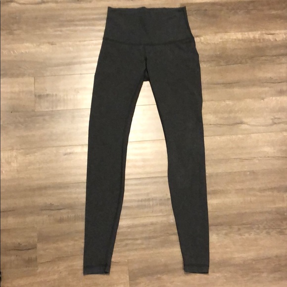 lululemon athletica Pants - Lululemon wunder under